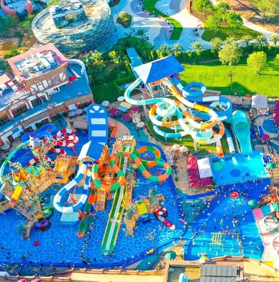 Elite Dubai Luxury Escape : Unrivaled Elegebnce & Adventure