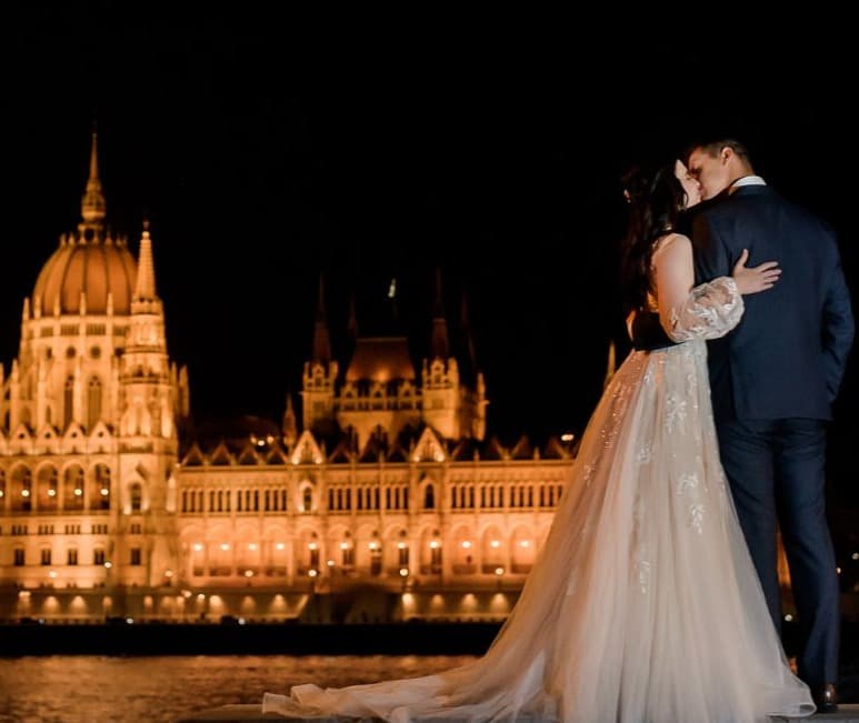 Ultimate Guide to Experiencing the Best of UAE Luxury Travel